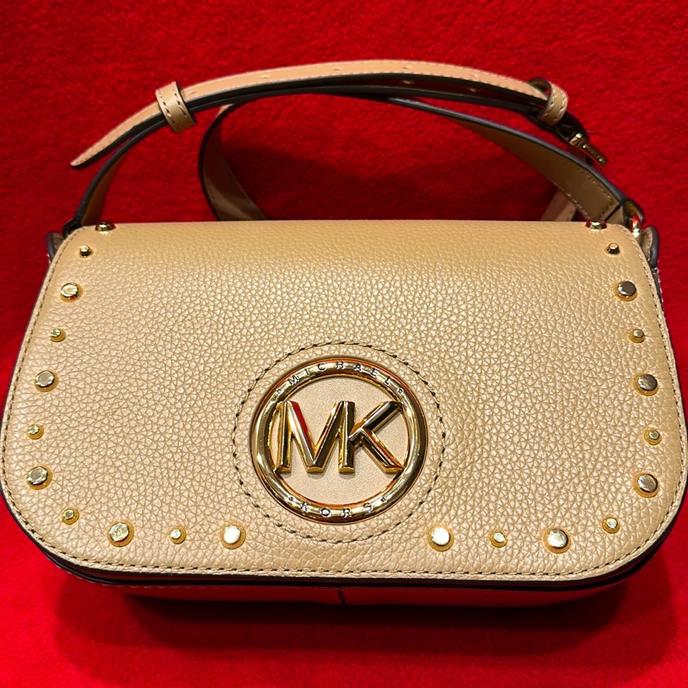 Price Firm Michael Kors Samira Tan Gold Studded Leather Flap Messenger Crossbody - Picture 4 of 13